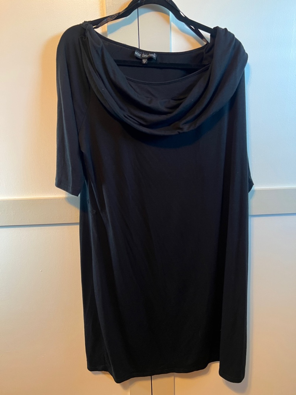 Mlle Gabrielle Black Scoop Neck Tee